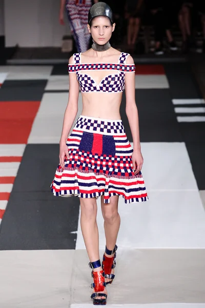 Look 20